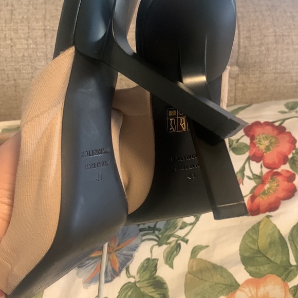 BALENCIAGA Tight sandal heel - Picture 5 of 10